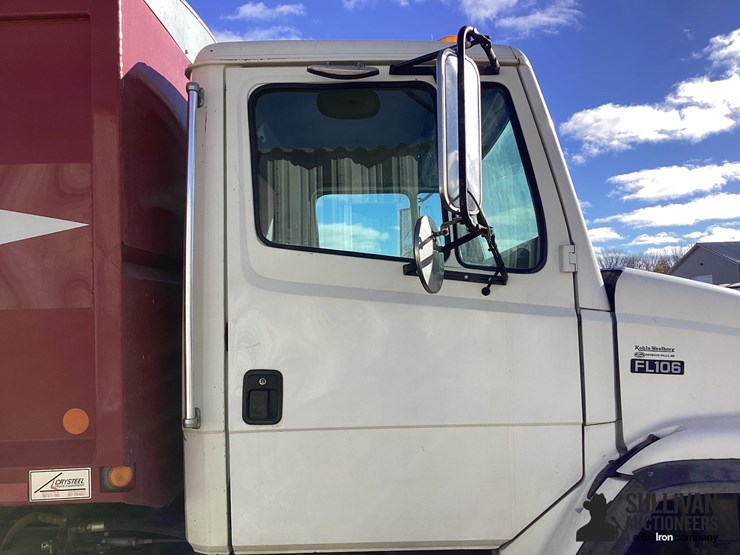 freightliner-fl106-image-18