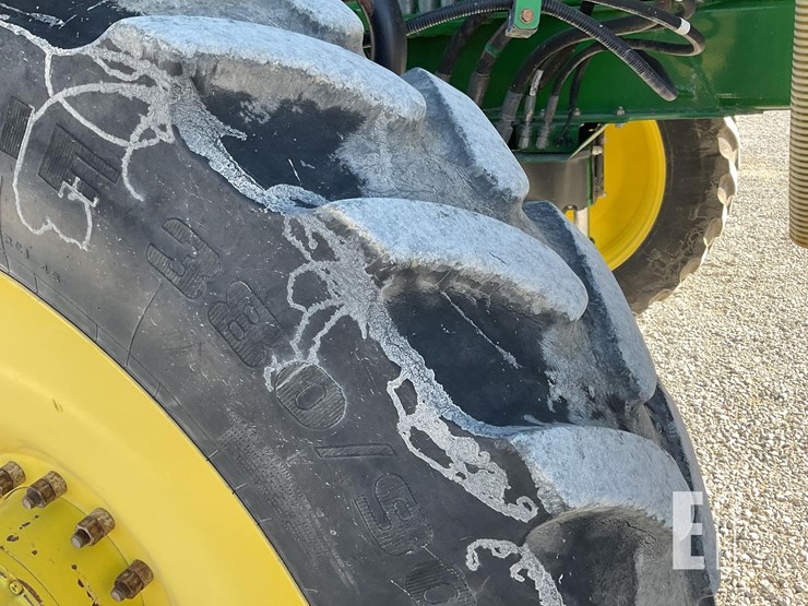 john-deere-r4038-image-25