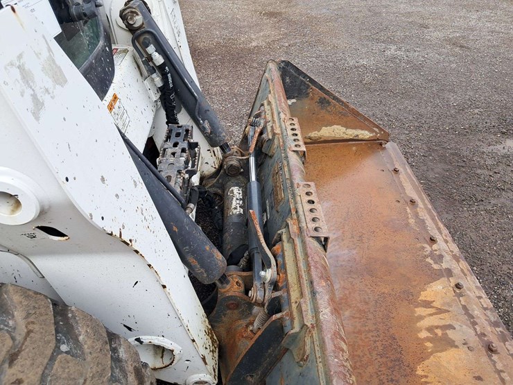 bobcat-s740-image-9