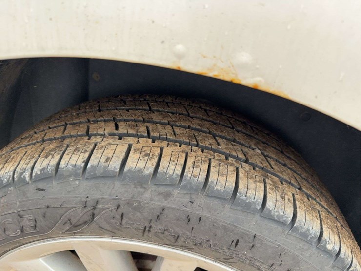 2012-lincoln-mkx-image-12