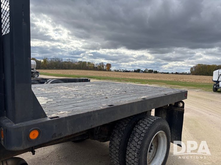 2000-international-4700-image-34