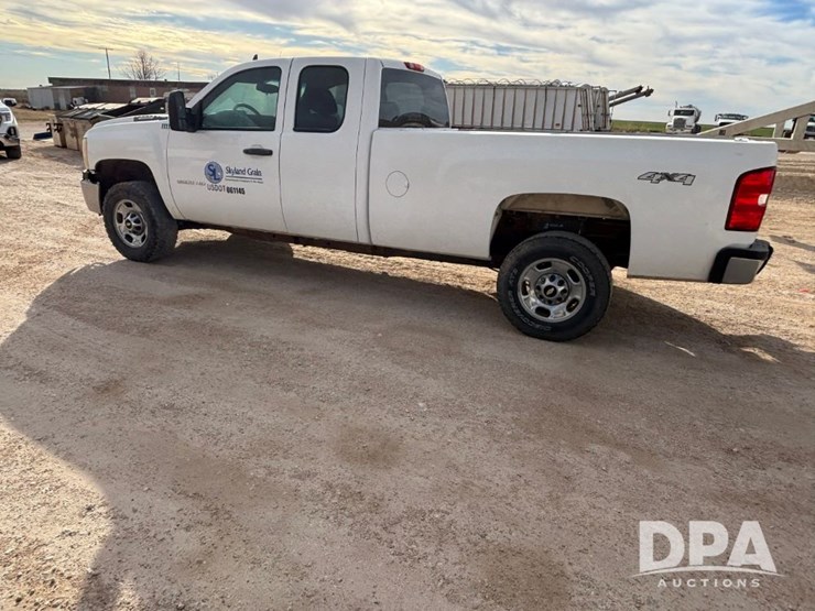 chevrolet-silverado-2500hd-image-11