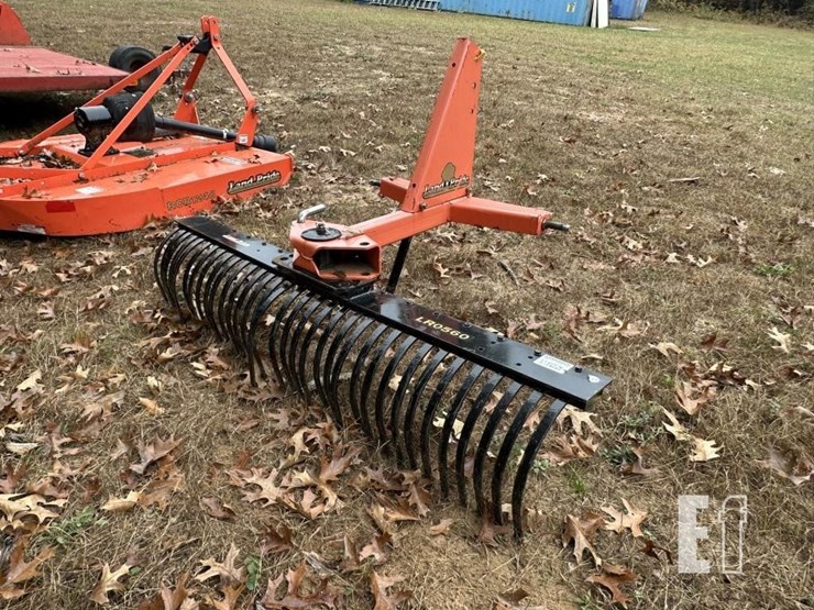 land-pride-lr0560-image-3