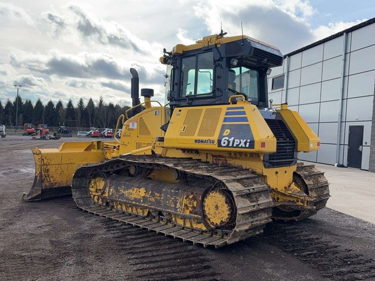 2020-komatsu-d61-image-4