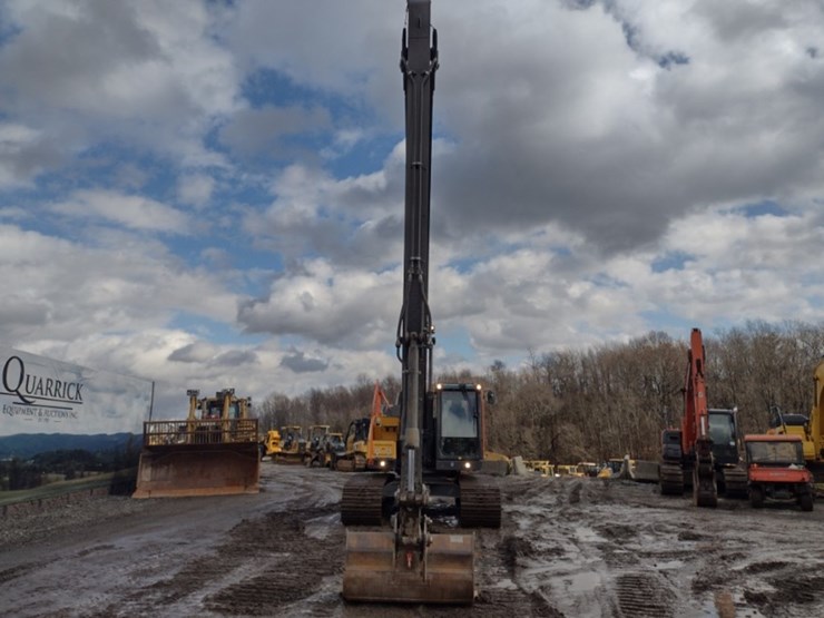 volvo-ec220e-lr-image-55