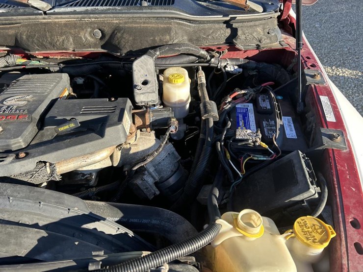 2008-dodge-3500-image-34