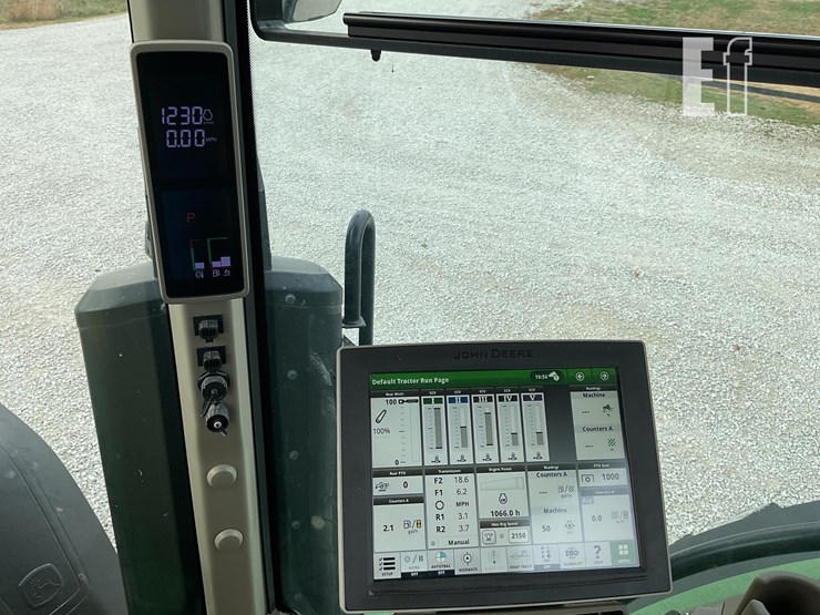 john-deere-8r-250-image-54