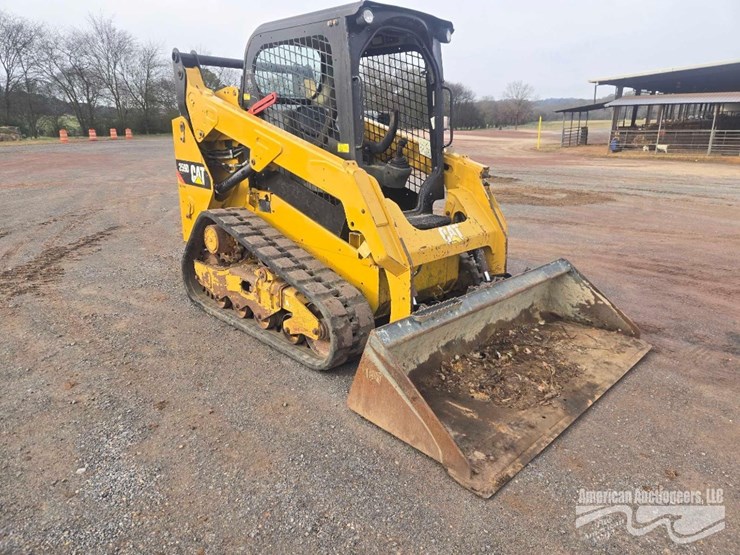 cat-259d-skid-steer-image-3