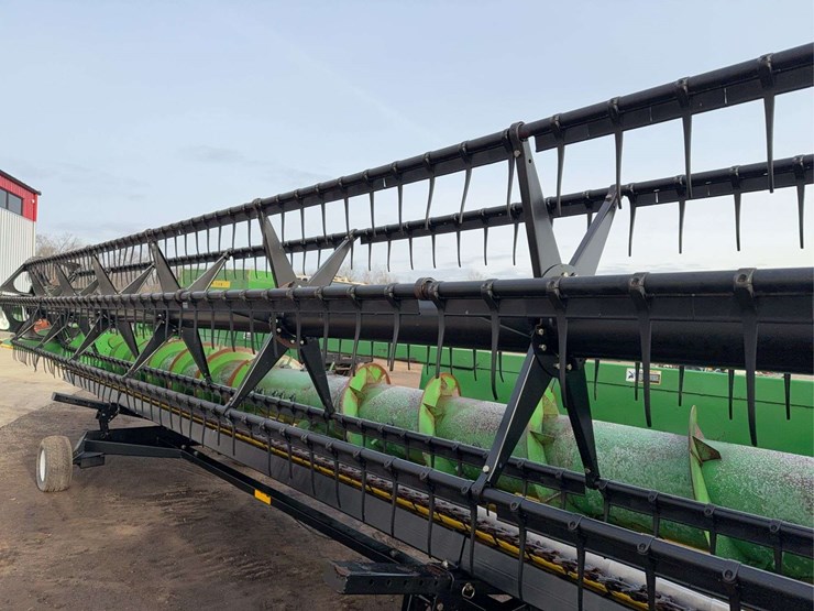 john-deere-630f-image-15