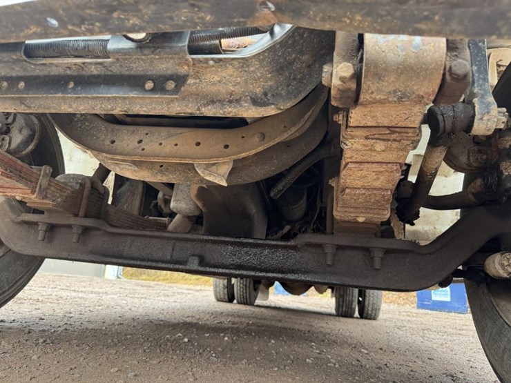 2001-international-4900-image-80