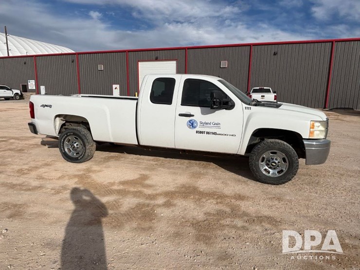 chevrolet-silverado-2500hd-image-3