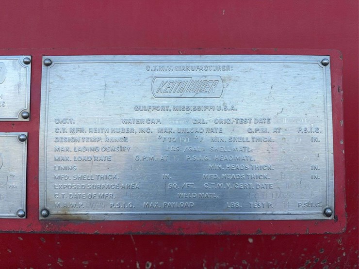 2004-peterbilt-357-image-87