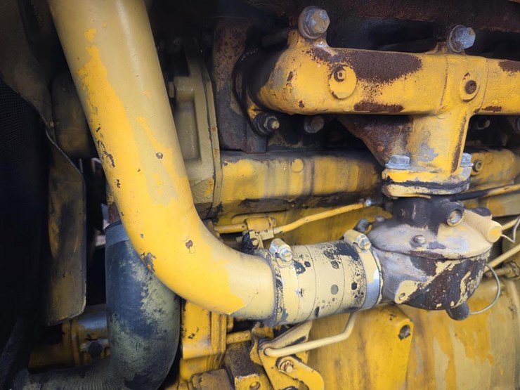 john-deere-300-image-24