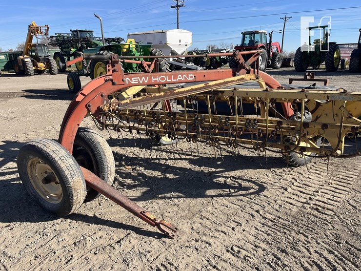 new-holland-258-image-1