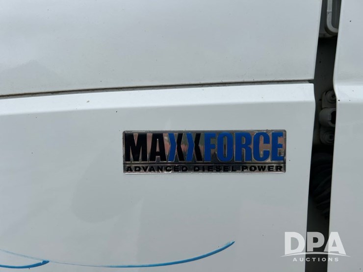 international-prostar-image-53