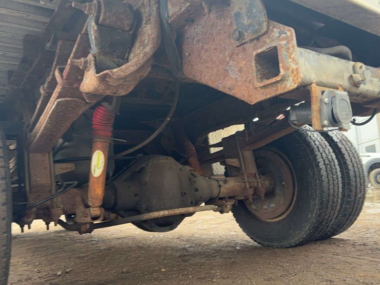 1998-dodge-ram-ext.-cab-pickup-image-13