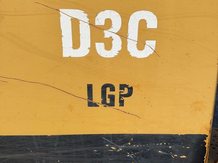 caterpillar-d3c-lgp-image-11