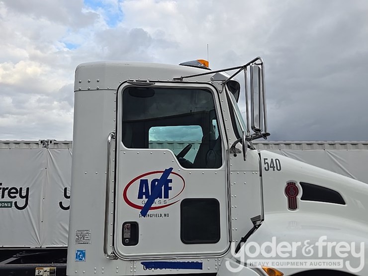 kenworth-t370-image-100