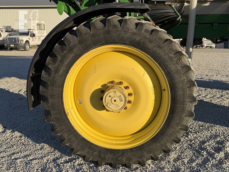 john-deere-r4038-image-8