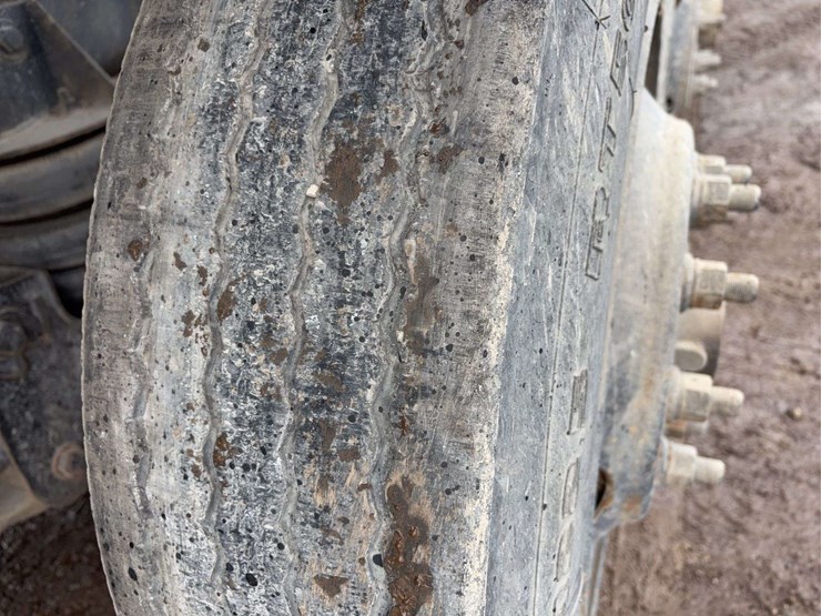 1996-international-5000-image-16