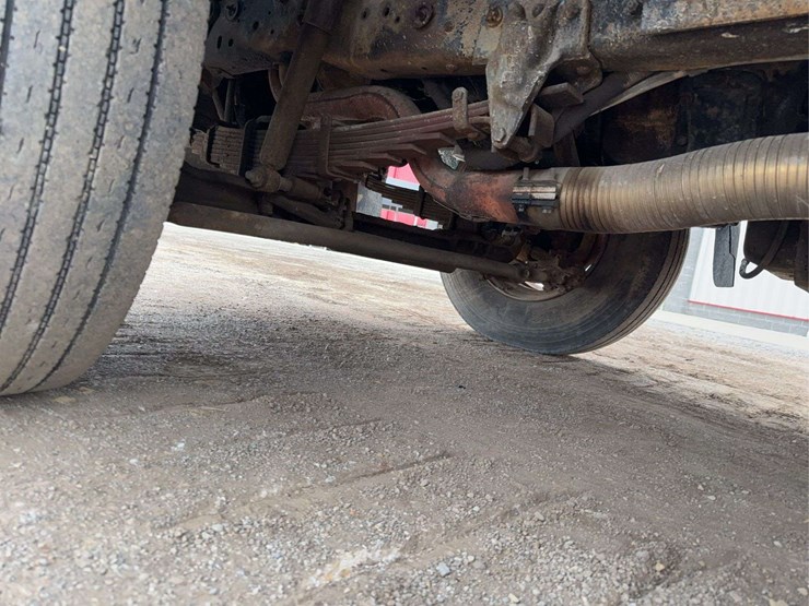 1981-ford-ln700-image-18