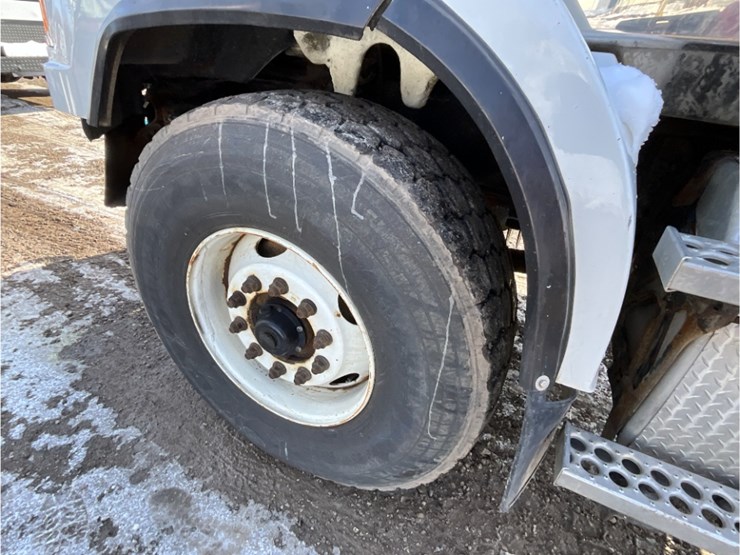 western-star-4700sb-image-18