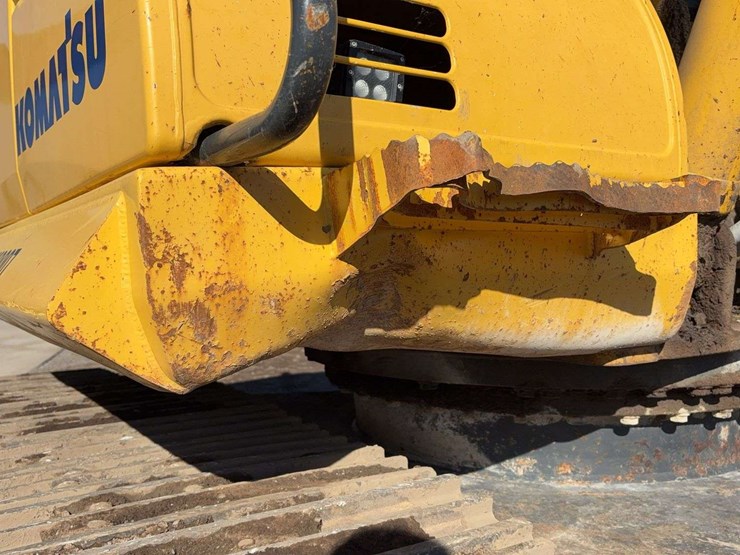 komatsu-pc210-lc-10-image-27