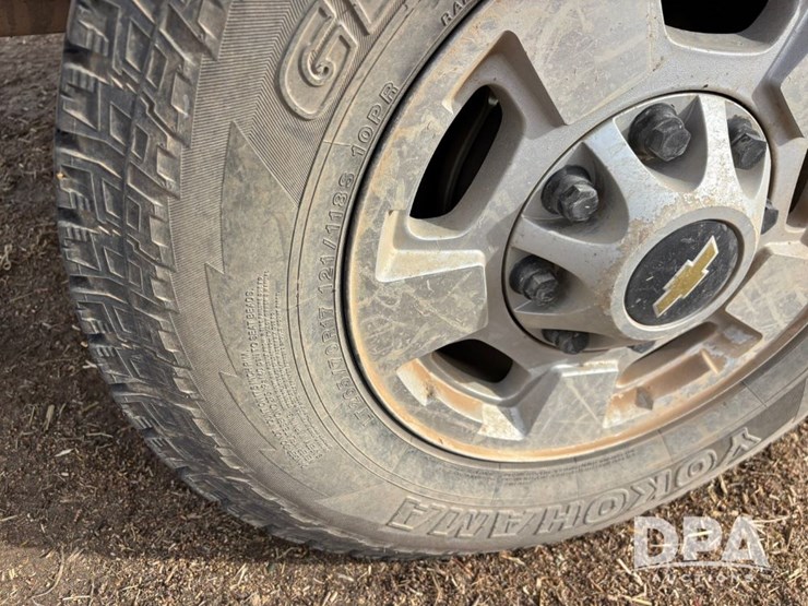 chevrolet-silverado-2500hd-image-41