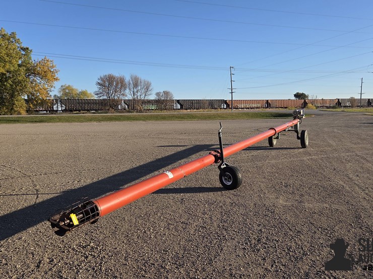 8"x42'-grain-auger-image-1