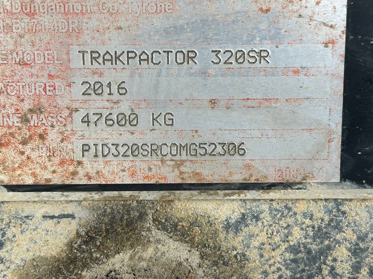 2016-powerscreen-trakpactor-320sr-image-12