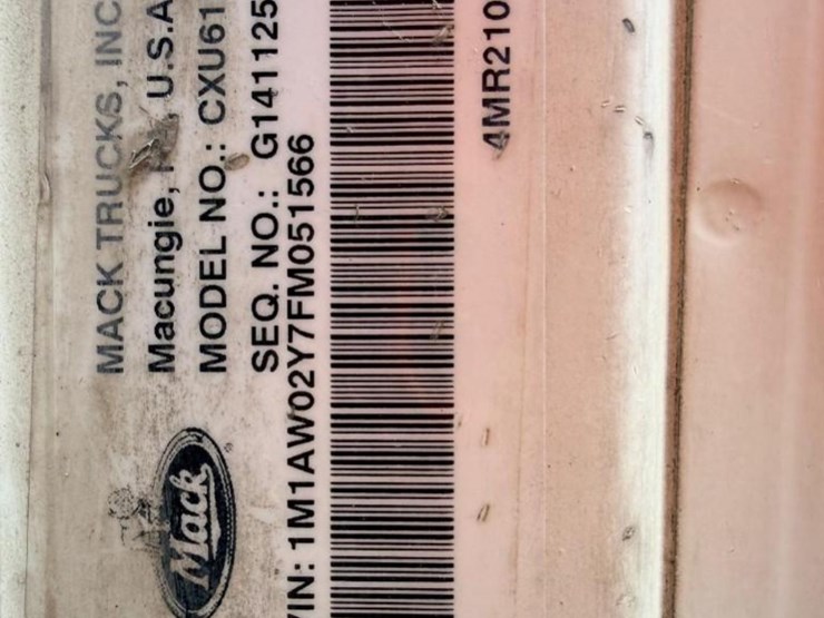 2015-mack-cxu613-truck,-vin-#-1m1aw02y7fm051566-image-16