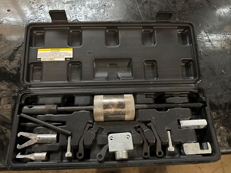 pittsburgh-co-2lb-slide-hammer-and-puller-set-image-1