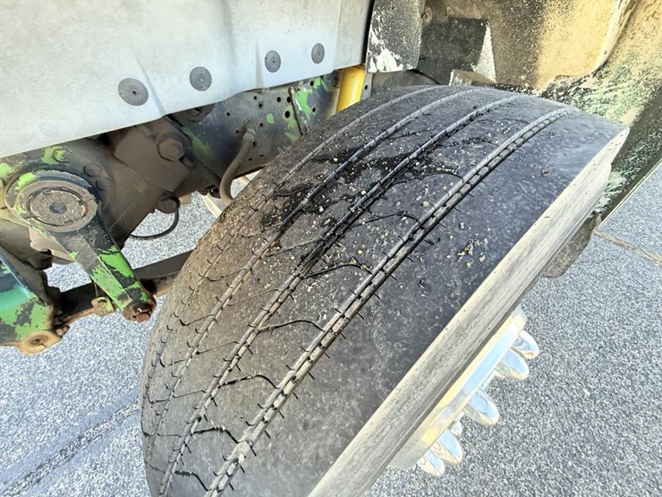 international-4700-image-69