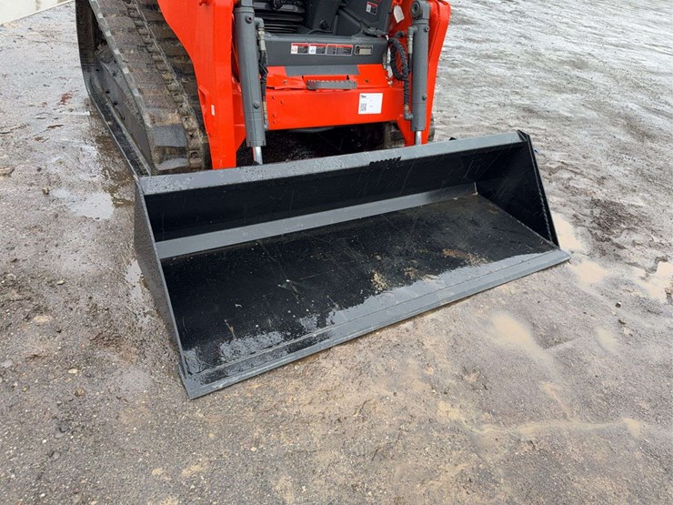 2015-kubota-svl75-2-image-33