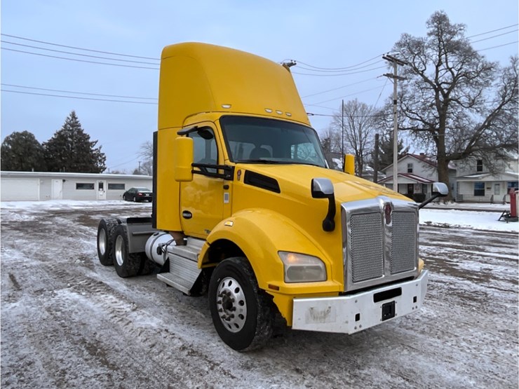 2020-kenworth-t880-image-5