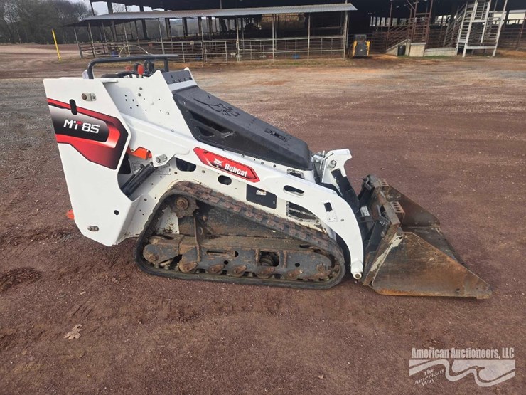 2018-bobcat-mini-track-loader-image-4