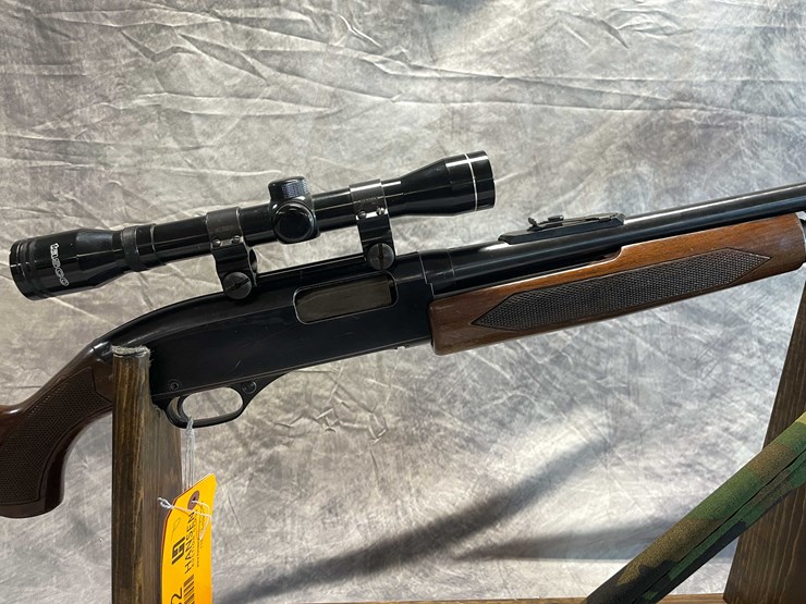 #2332-•-winchester-model-120-12-ga.-pump-action-shotgun,-sn:-l737023-image-3