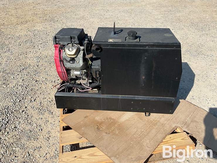 red-d-arc-zr-10-welder-image-4