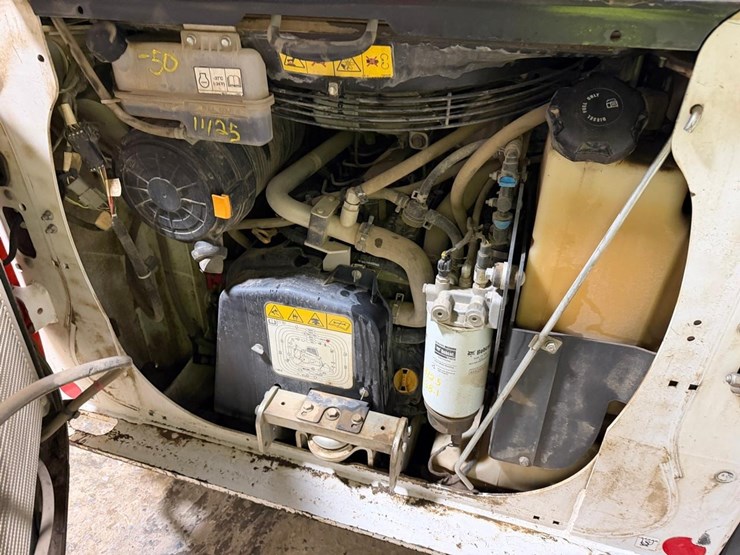 2022-bobcat-t66-image-17