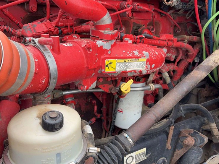 2016-kenworth-t880-image-41