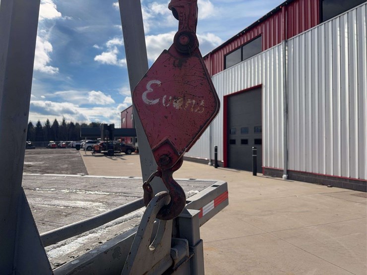 1998-ford-f800-image-16