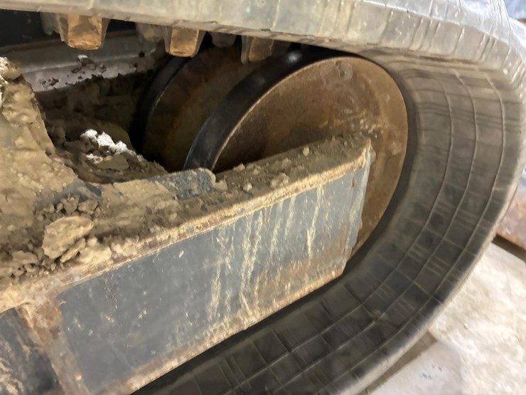 2023-bobcat-t770-image-20