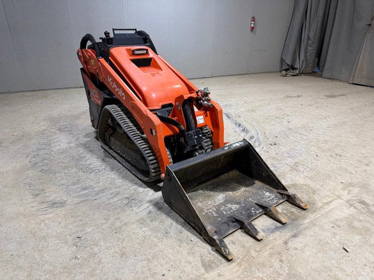 2023-kubota-scl1000-image-7