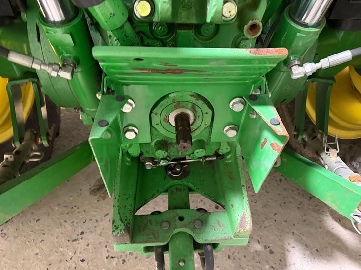 john-deere-5.5-image-13