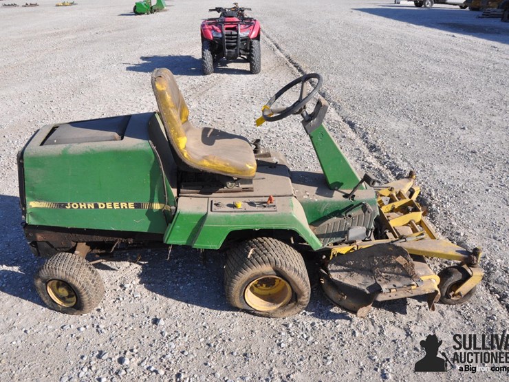 john-deere-f725-image-4