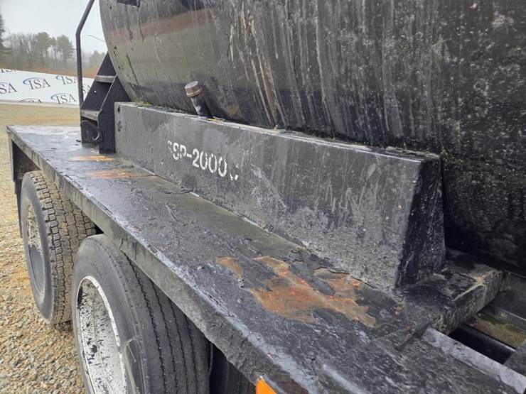 2011-international-durastar-4400-image-27