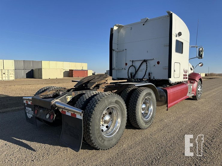 2014-peterbilt-386-image-8