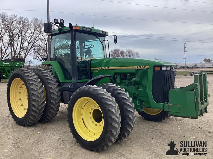 1995-john-deere-8300-image-3