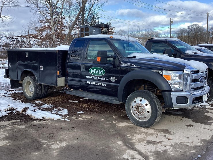 2015-ford-f550-image-2