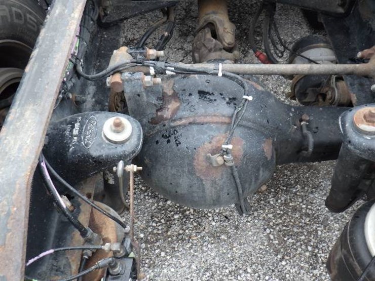 peterbilt-389-image-13